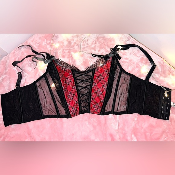 Lingerie top - Picture 3 of 3